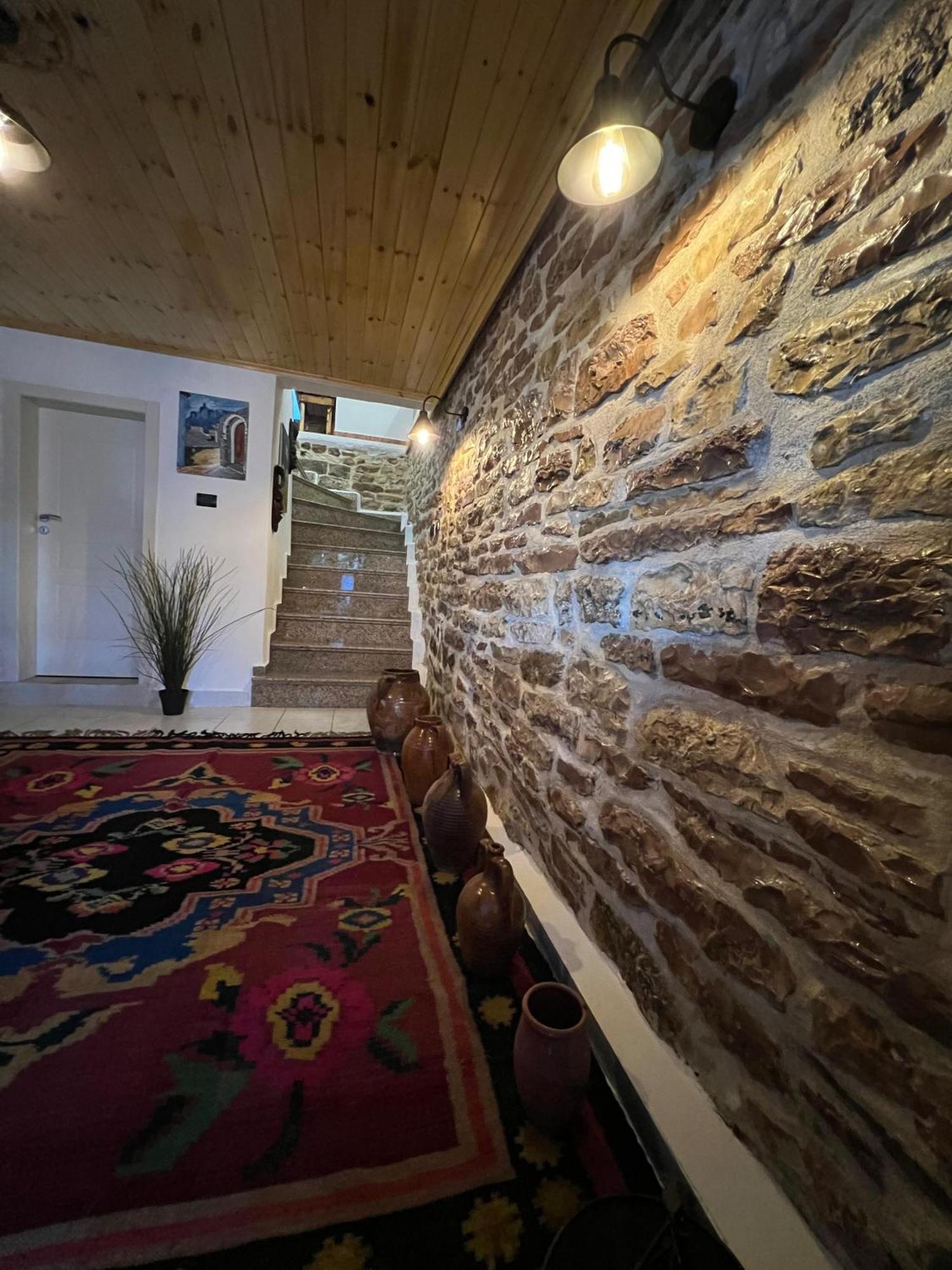 Guest house Loloci Gjirokaster